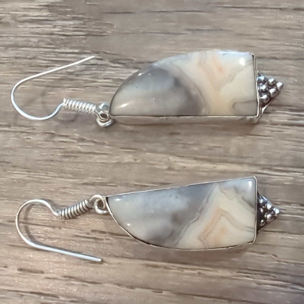 Crazy Lace Agate Gemstone Earrings - Picture 4 of 6